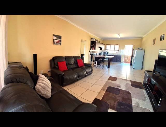 2 BEDROOM APARTMENT FOR SALE IN AMOROSA
